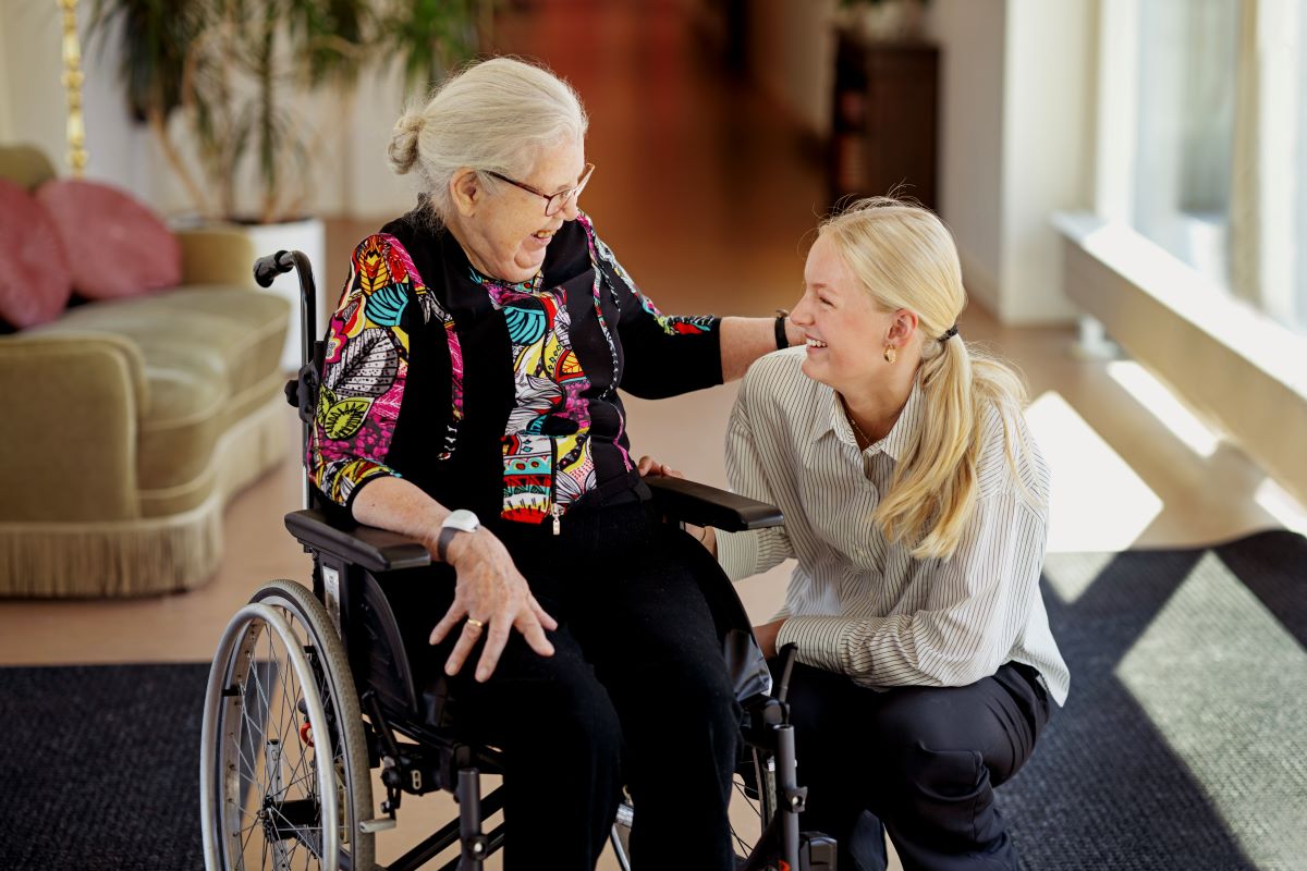 Lærke, ungarbejder på plejecenter Lindevang